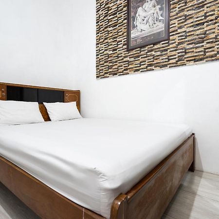Oyo 2098 Homestay Kk Ngaglik Exteriör bild