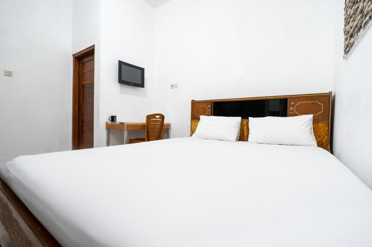 Oyo 2098 Homestay Kk Ngaglik Exteriör bild