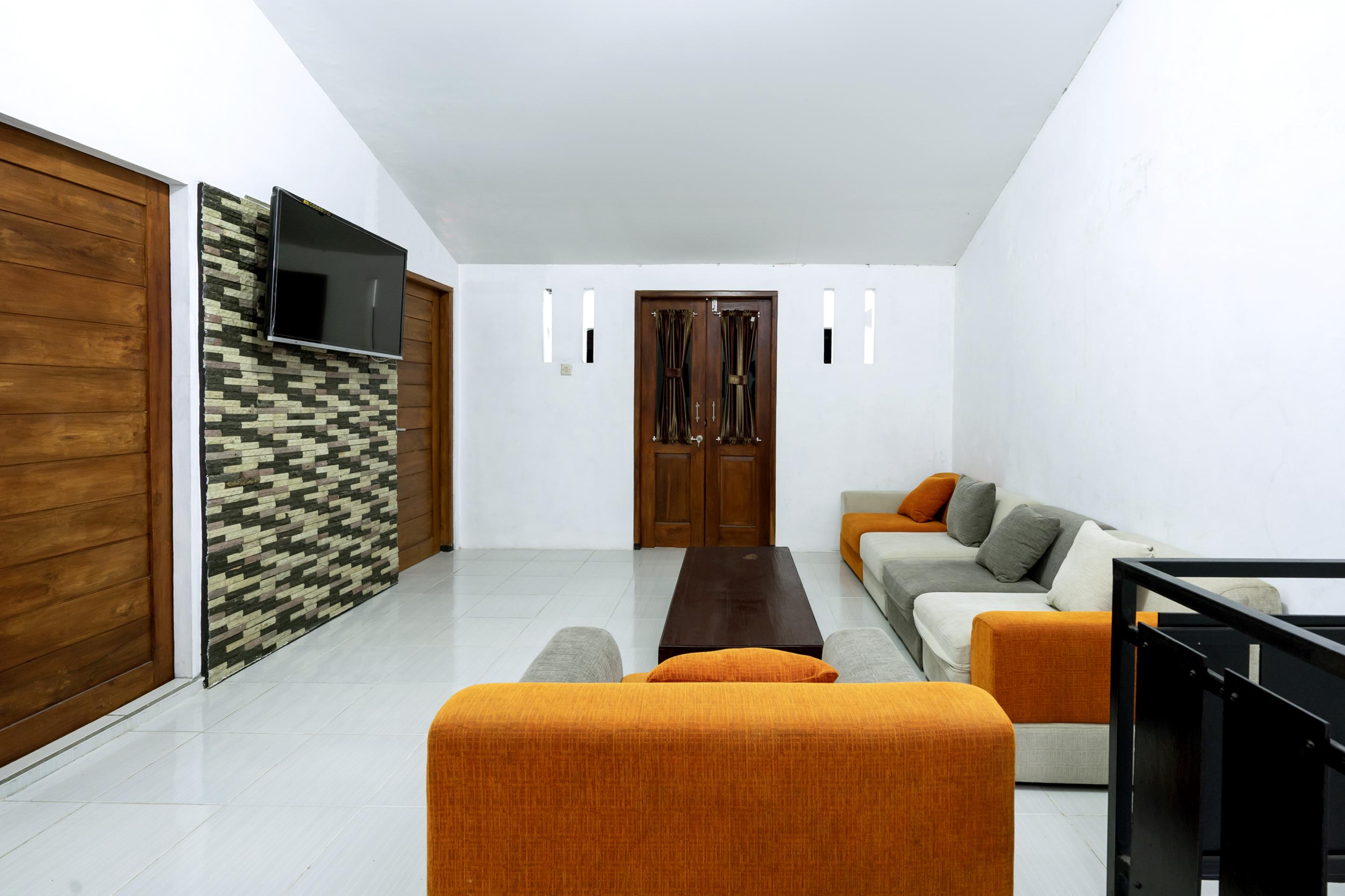 Oyo 2098 Homestay Kk Ngaglik Exteriör bild